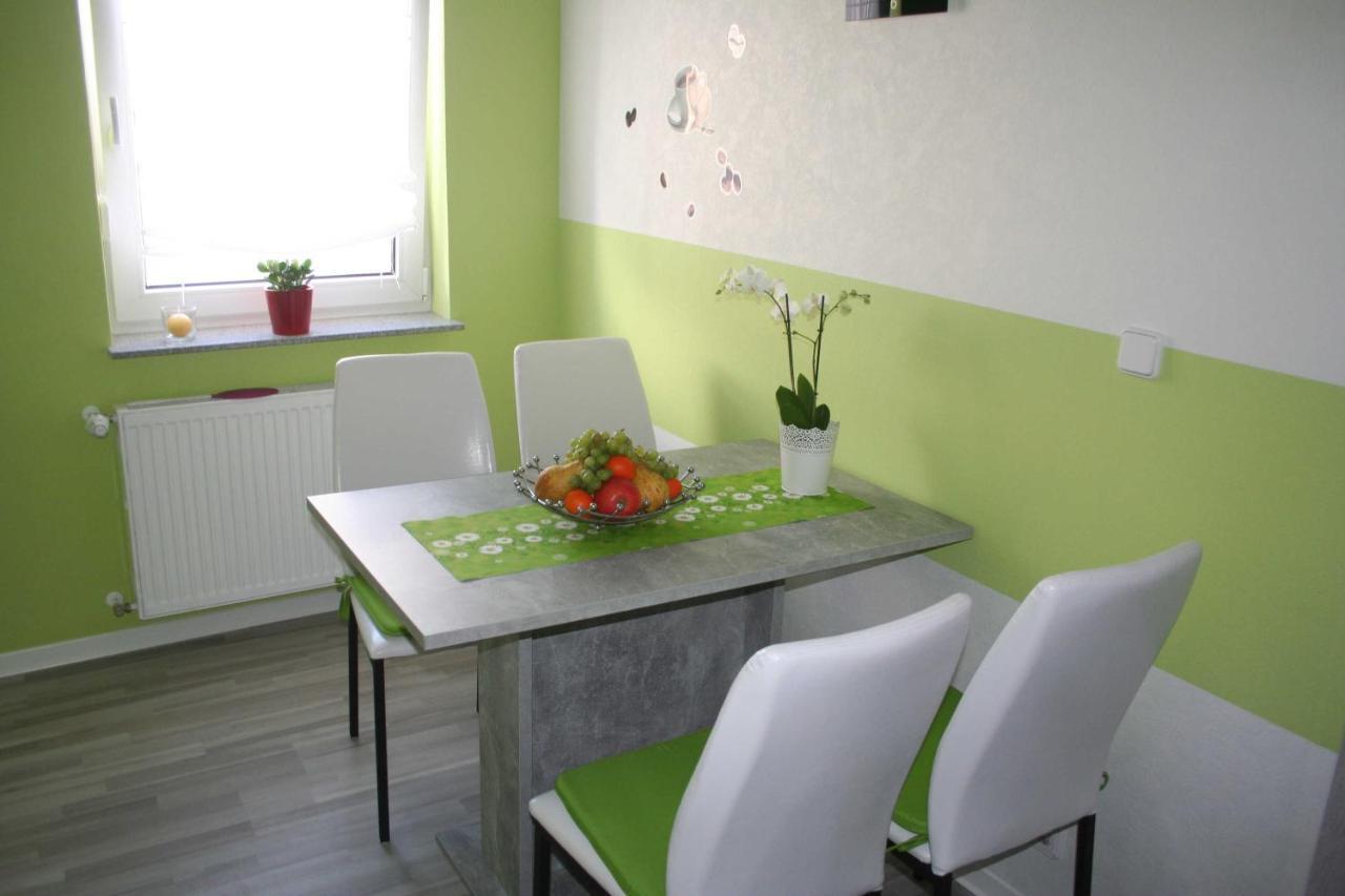 Ferienwohnung Spatzennest in Edesheim Exterior foto