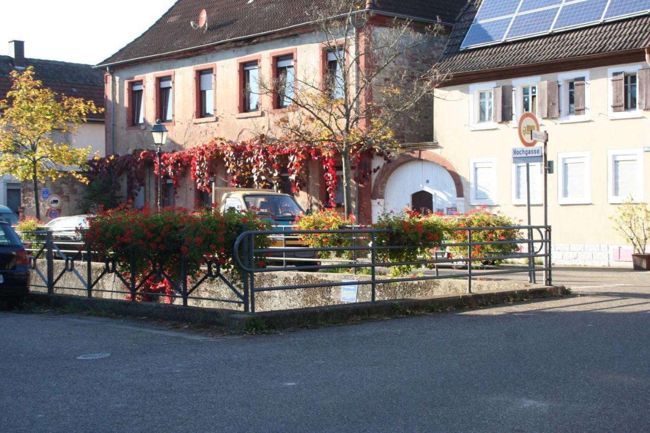 Ferienwohnung Spatzennest in Edesheim Exterior foto